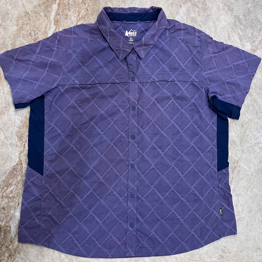 REI CO-OP Sahara Short Sleeve Hiking Shirt Women’s XL Purple Print